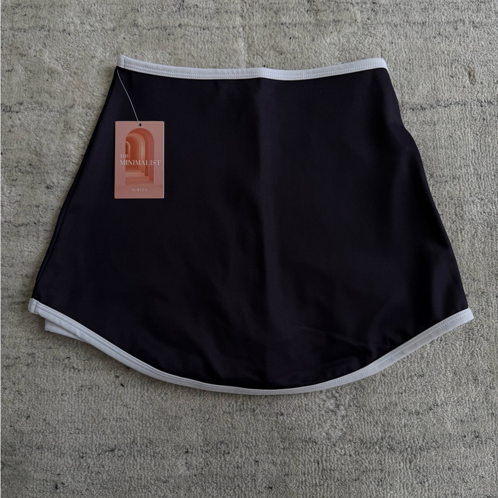 NUBYEN Micro Skort Navy W White Trim Sz S NWT